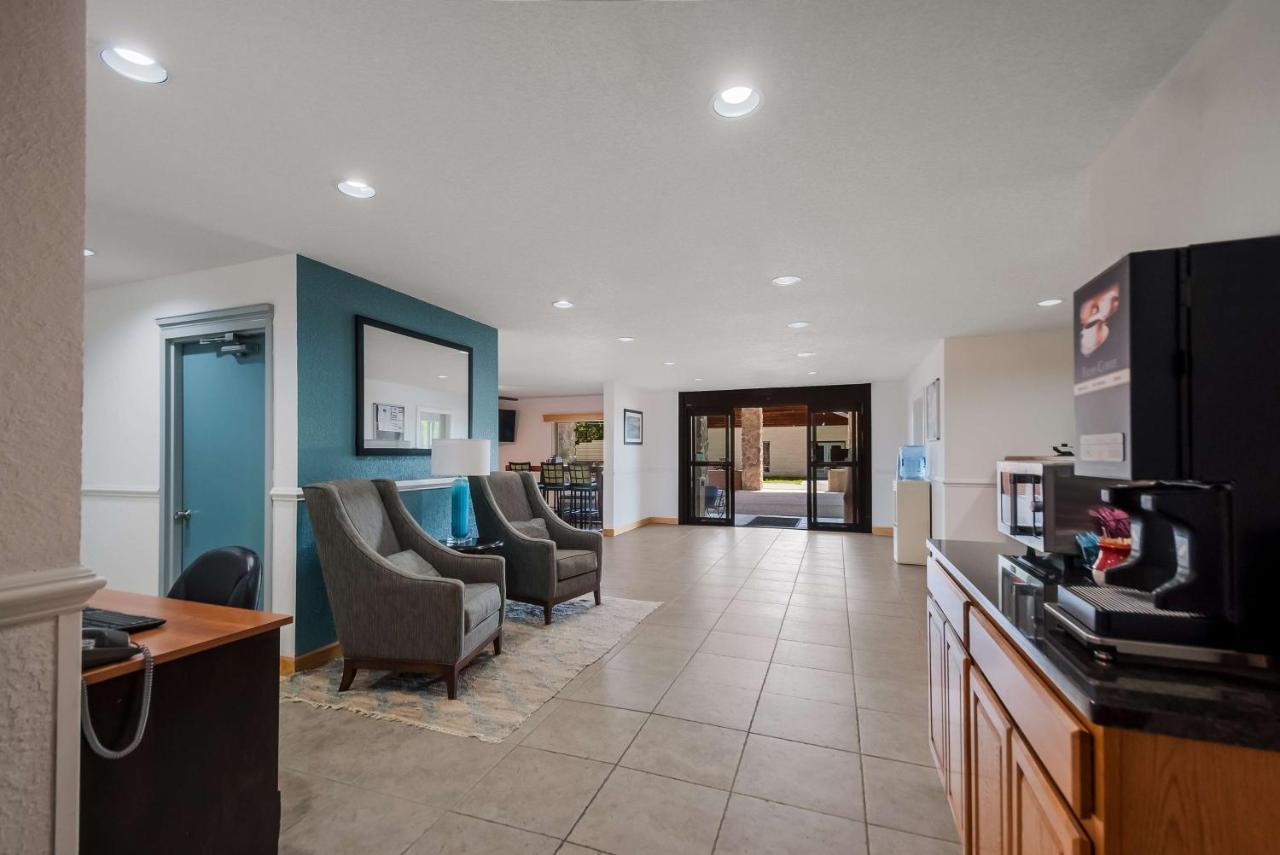 Surestay Plus Hotel By Best Western Berkeley Springs Eksteriør bilde