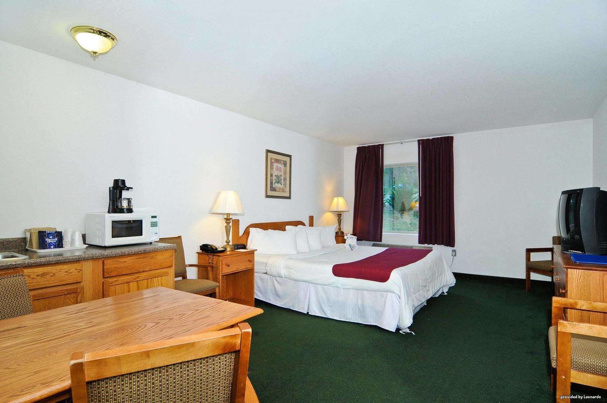Surestay Plus Hotel By Best Western Berkeley Springs Rom bilde