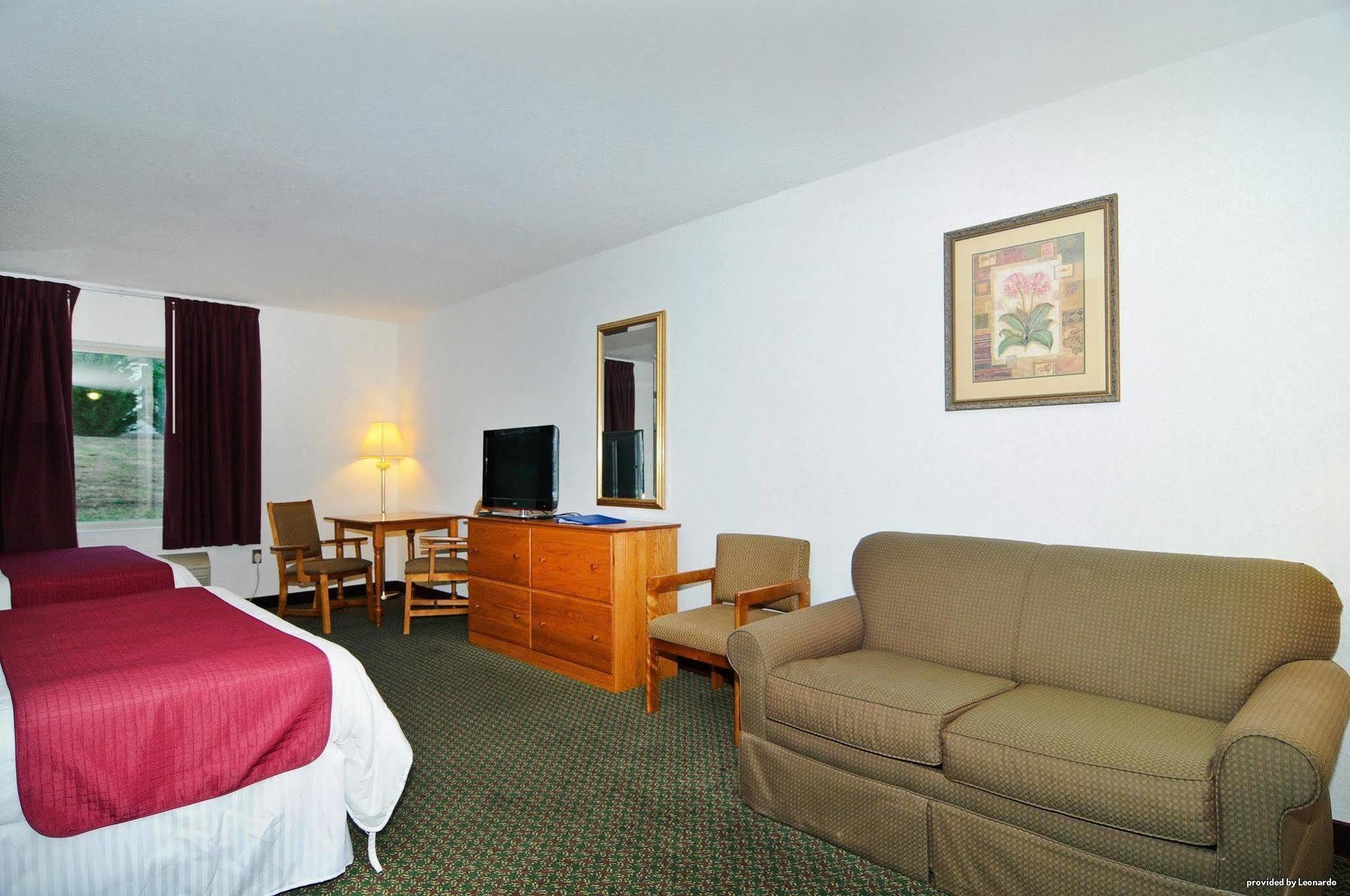 Surestay Plus Hotel By Best Western Berkeley Springs Rom bilde