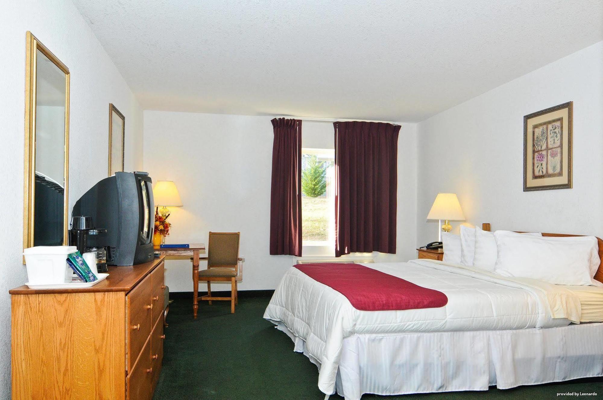 Surestay Plus Hotel By Best Western Berkeley Springs Rom bilde