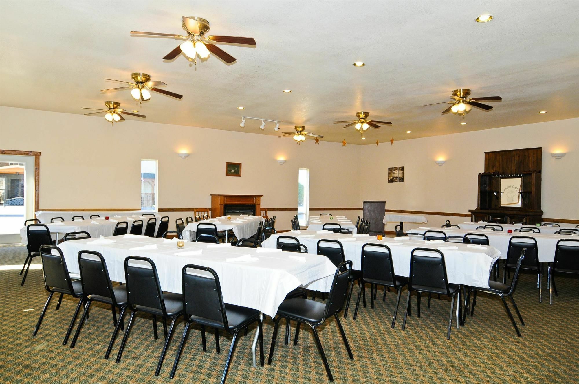 Surestay Plus Hotel By Best Western Berkeley Springs Business bilde